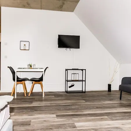 Modern Workers Near Kleve - 1 Bedroom - 3 Single Beds *