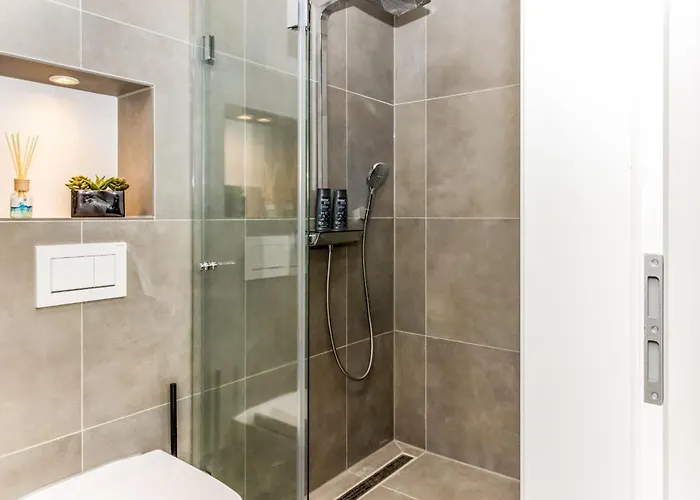 Апартаменты Stylisches Neubau In Bedburg Hau